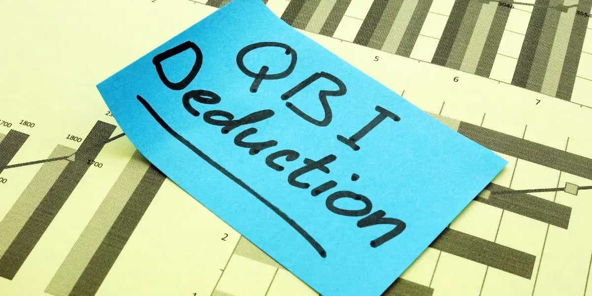 Blue sticky note that reads 