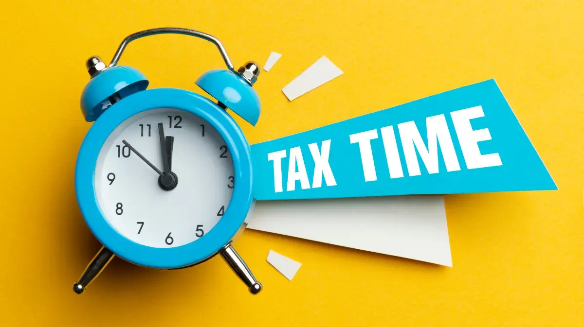 The Small Business Guide to Organizing for Tax Season